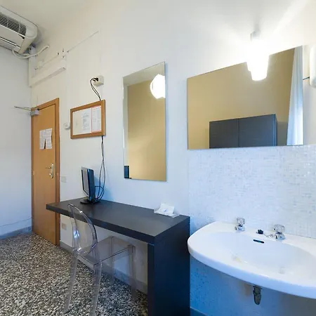 Hotel Moderno Pisa