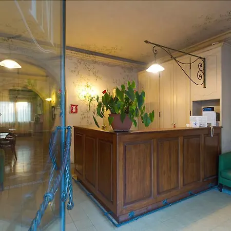 Moderno Pisa