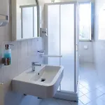 Moderno Hotel 2*
